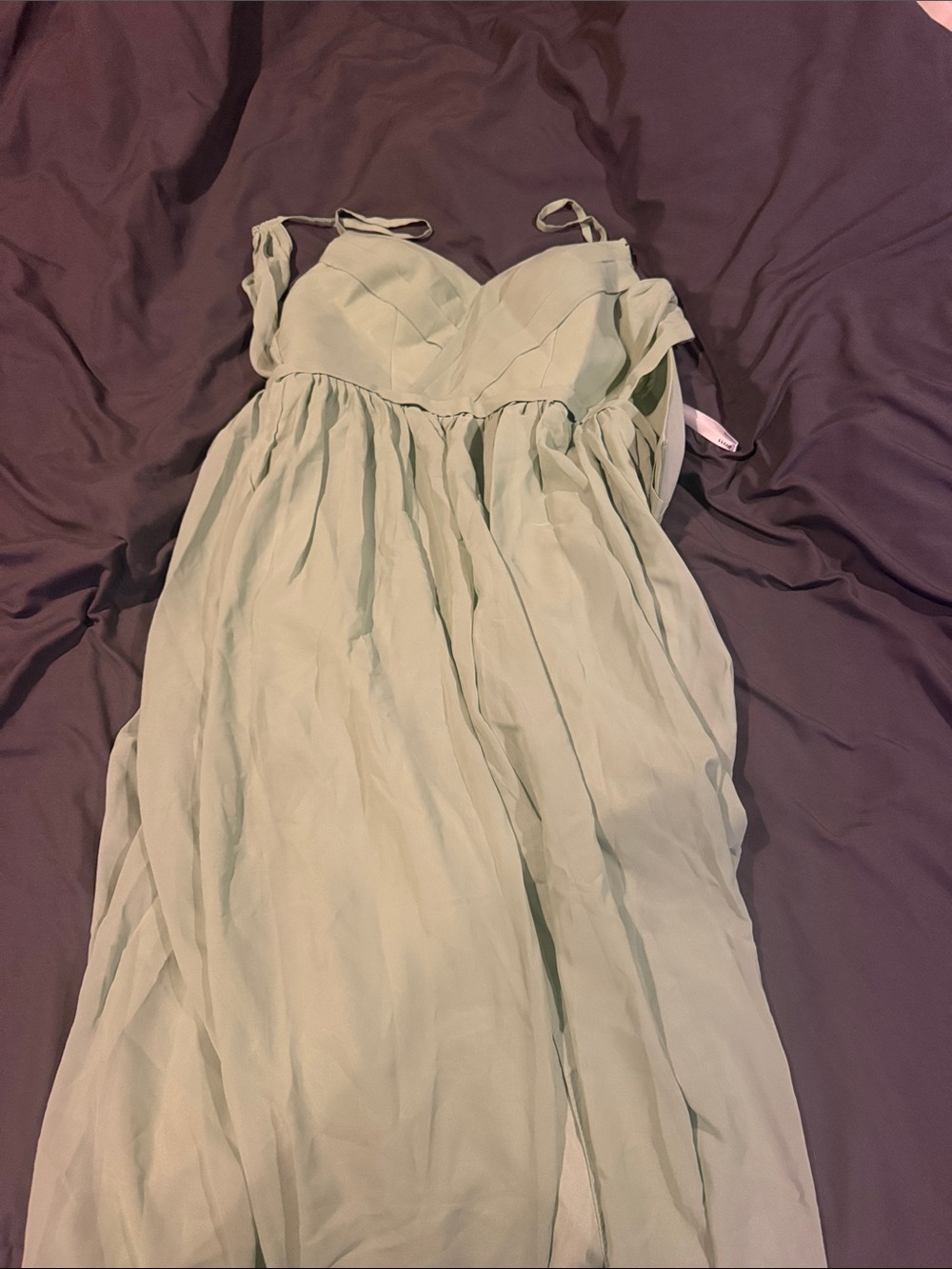 Light Green Chiffon Spaghetti Strap Dress
